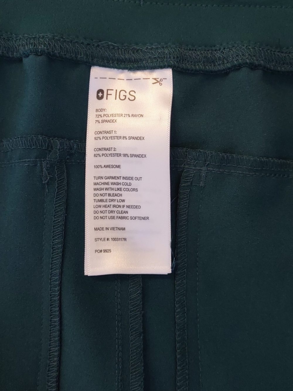 Figs Forest Green Scrub Set - Picture 6 of 6